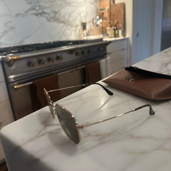 Hexagonal flat lenses Raybands - Picture 5 of 6